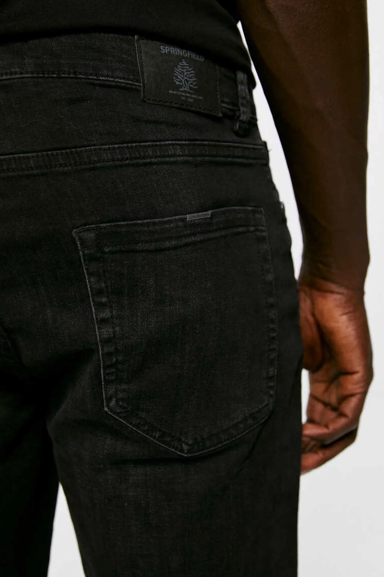 Bermudas De Ganga Lavada Basicas Corte Slim Pretas