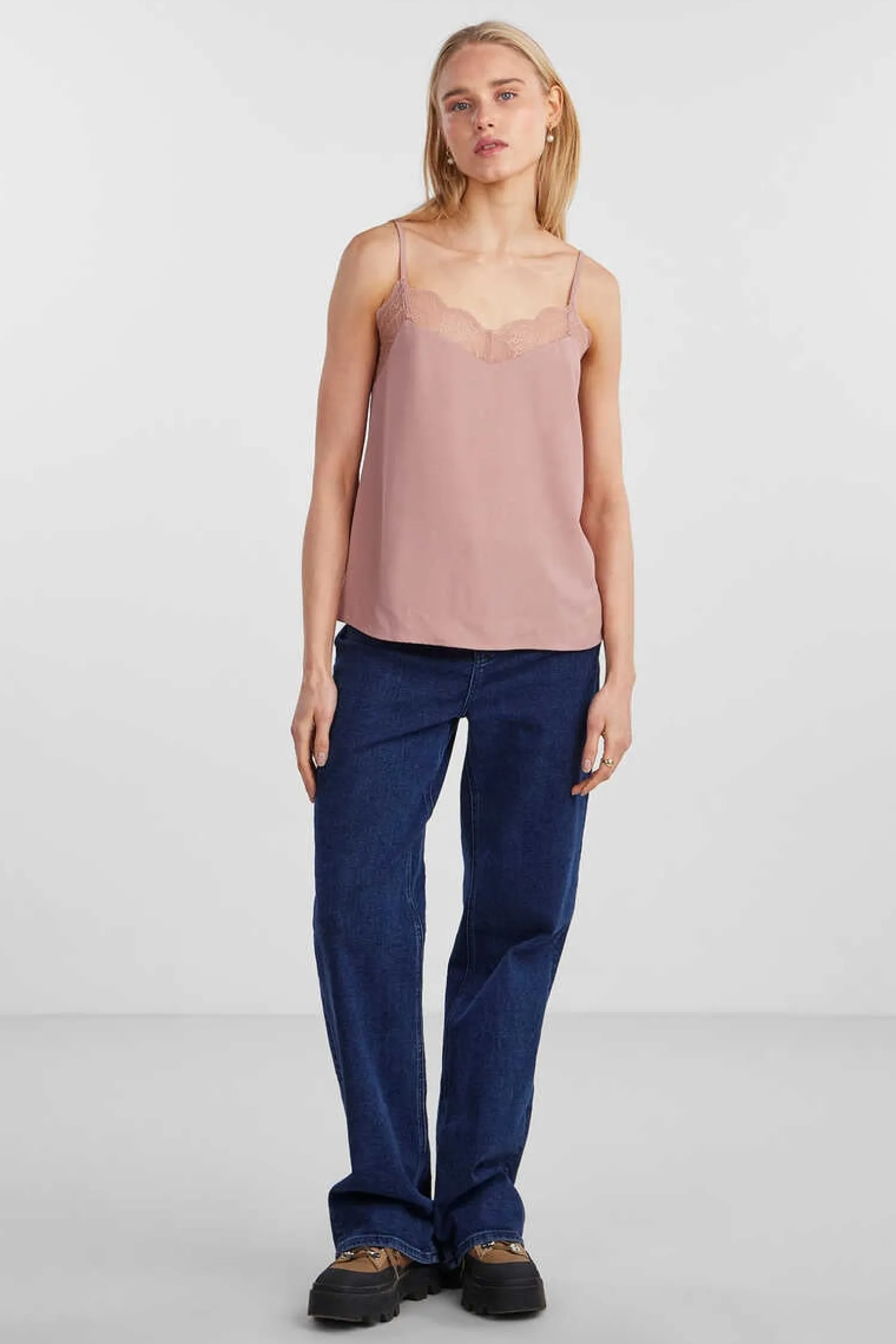 Pieces Camisas E Blusas-Blusa Lingerie De Alcas.