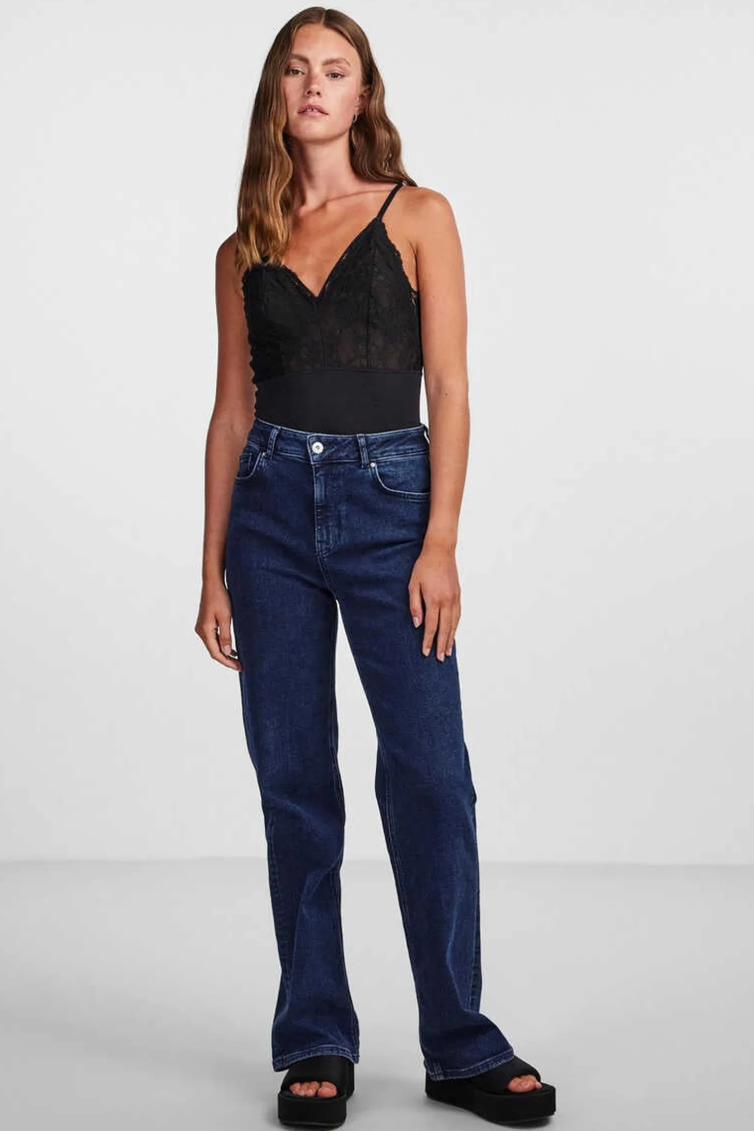 Pieces Maio-Body Lingerie