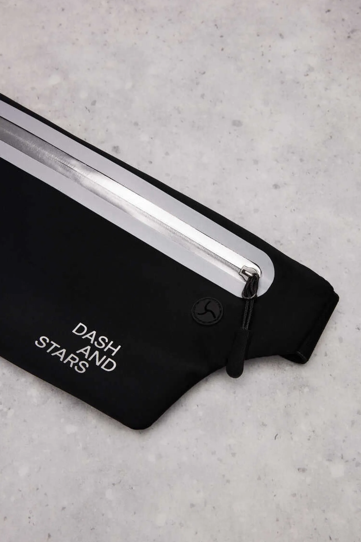 Dash and Stars Outdoor-Bolsa De Cintura Preta Extra Plana