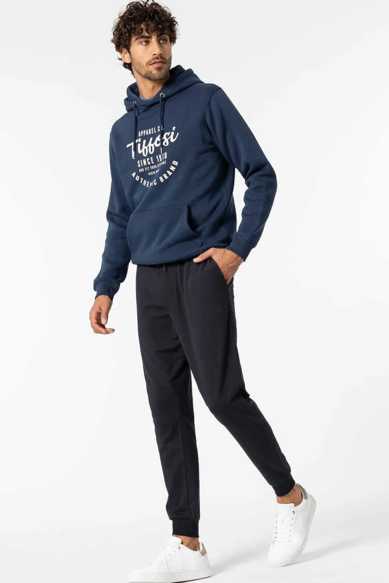 Tiffosi Calcas Corte Medio Kevin Marinho Online