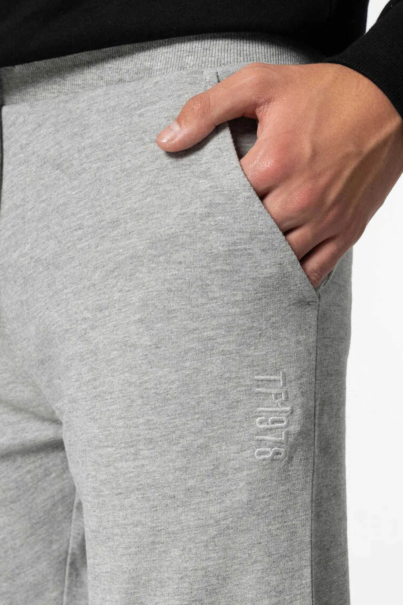 Tiffosi Calcas Corte Medio Kevin Cinza Outlet