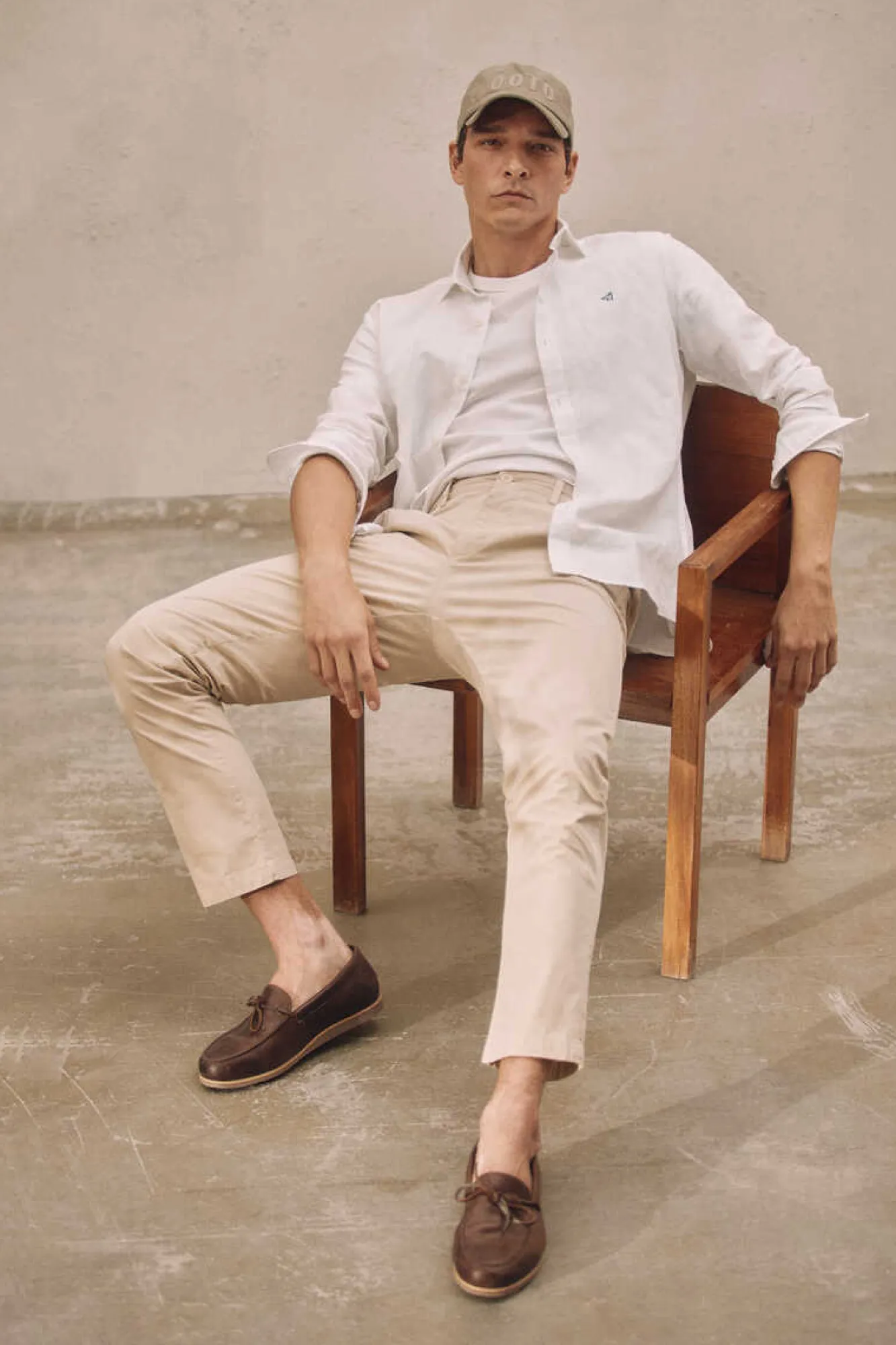 Ooto Calcas Cropped Com Pincas Tostado Clearance