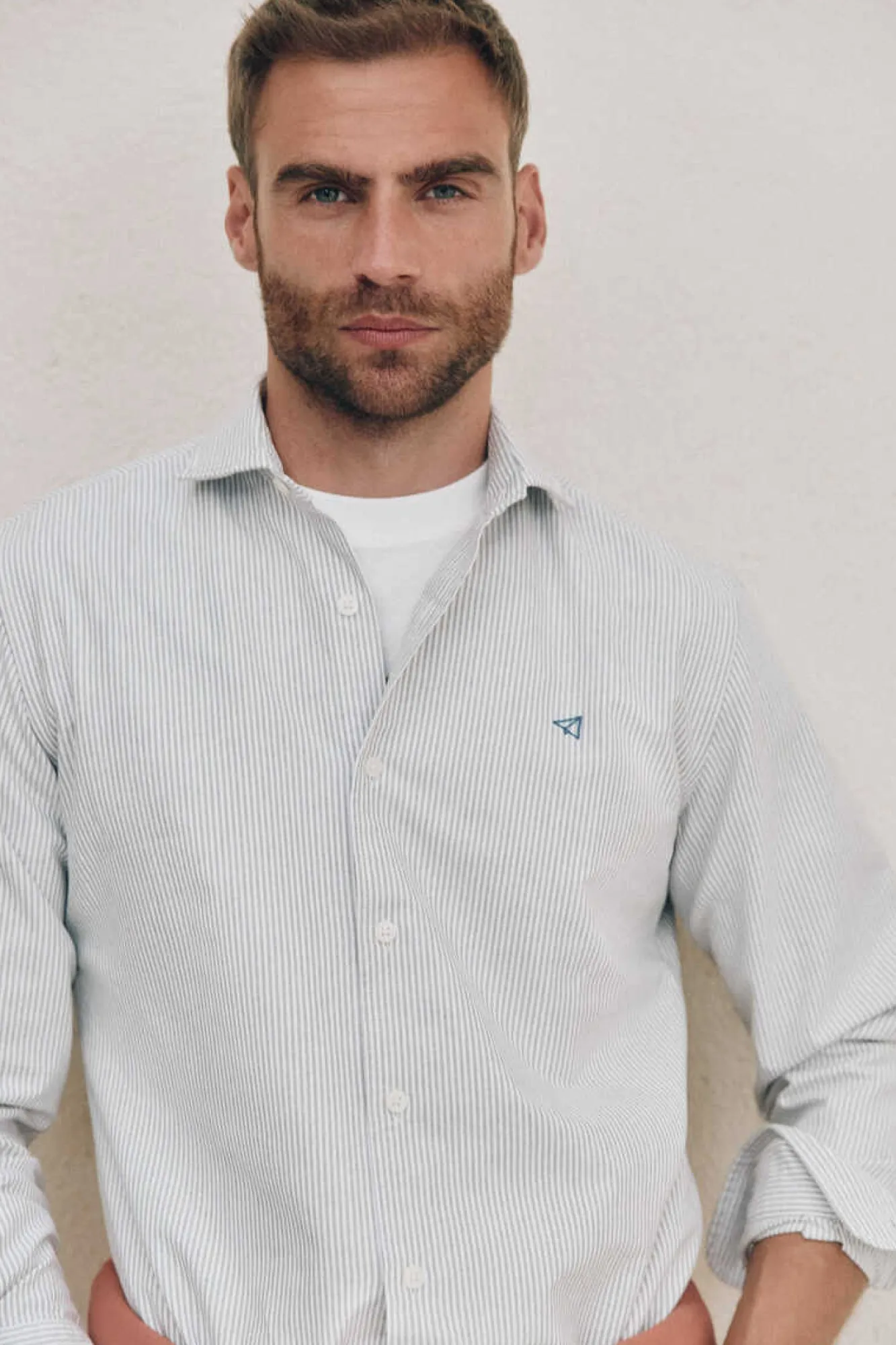 Ooto Camisa Gola Italiana Slim Tostado Outlet