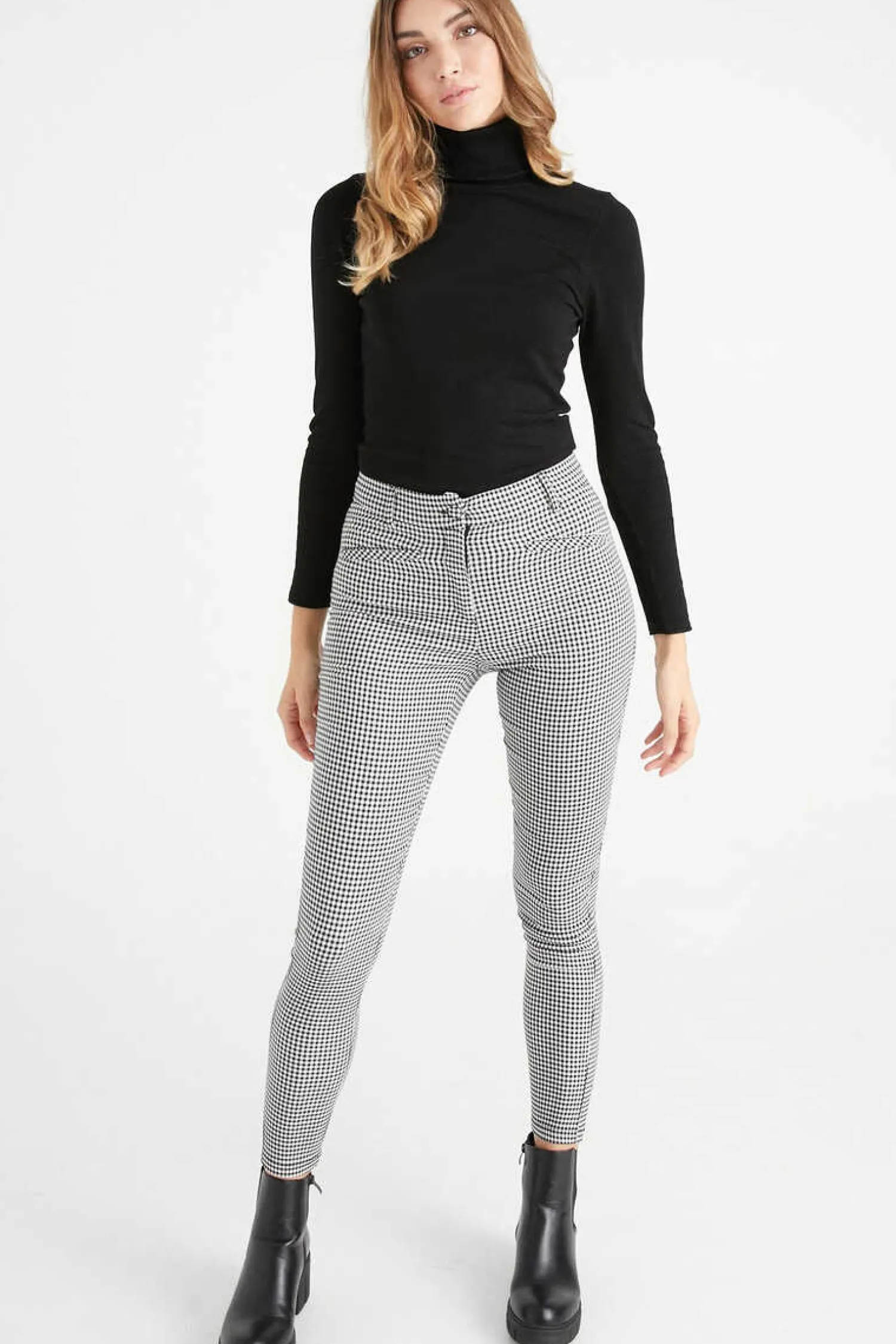 Inside Sueteres E Cardigans-Camisola De Gola Alta