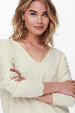 Only Sueteres E Cardigans-Camisola De Mulher Com Gola Em Bico E Manga Comprida.