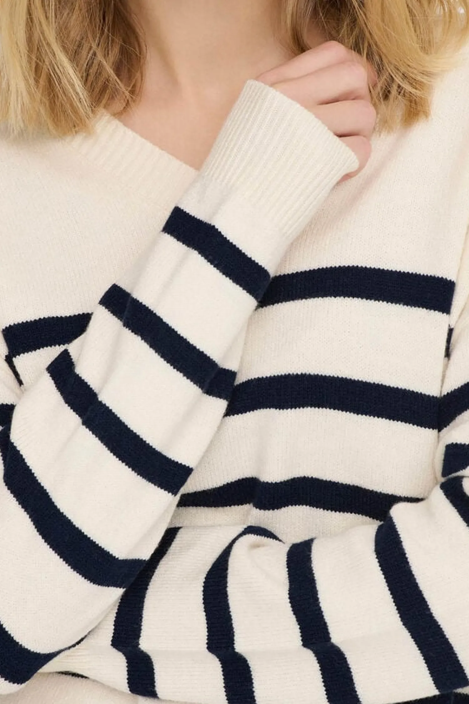 JDY Sueteres E Cardigans-Camisola Malha As Riscas