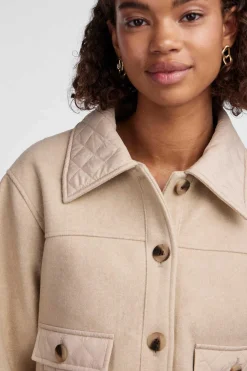 Pieces Blusoes E Casacos-Casaco Curto De Poliester