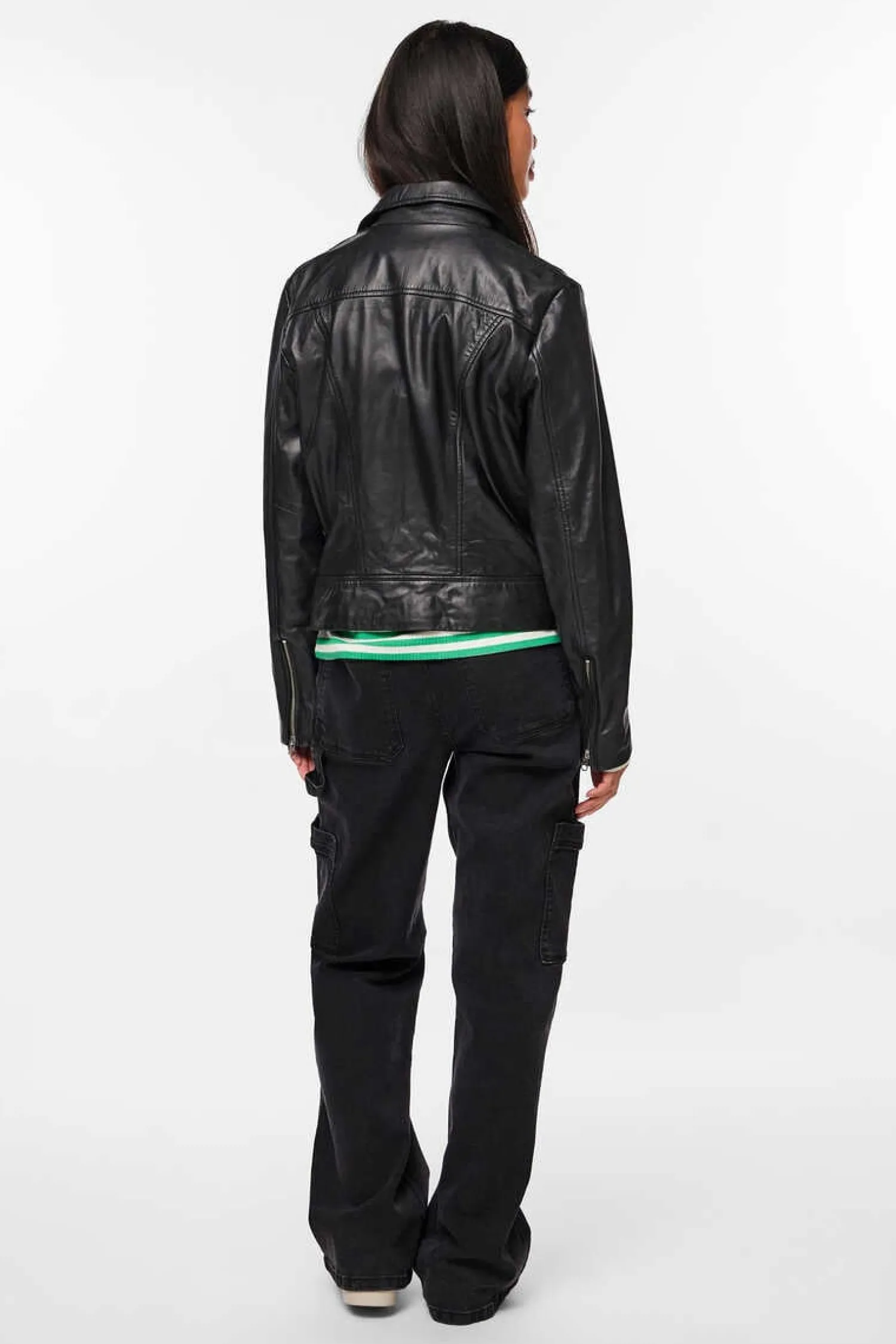 Pieces Blusoes E Casacos-Casaco De Couro