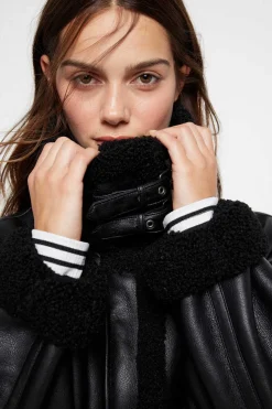 Pieces Blusoes E Casacos-Casaco De Piloto