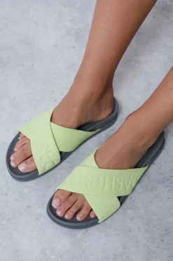 Dash and Stars Chinelos-Chinelas Tiras Cruzado Logo