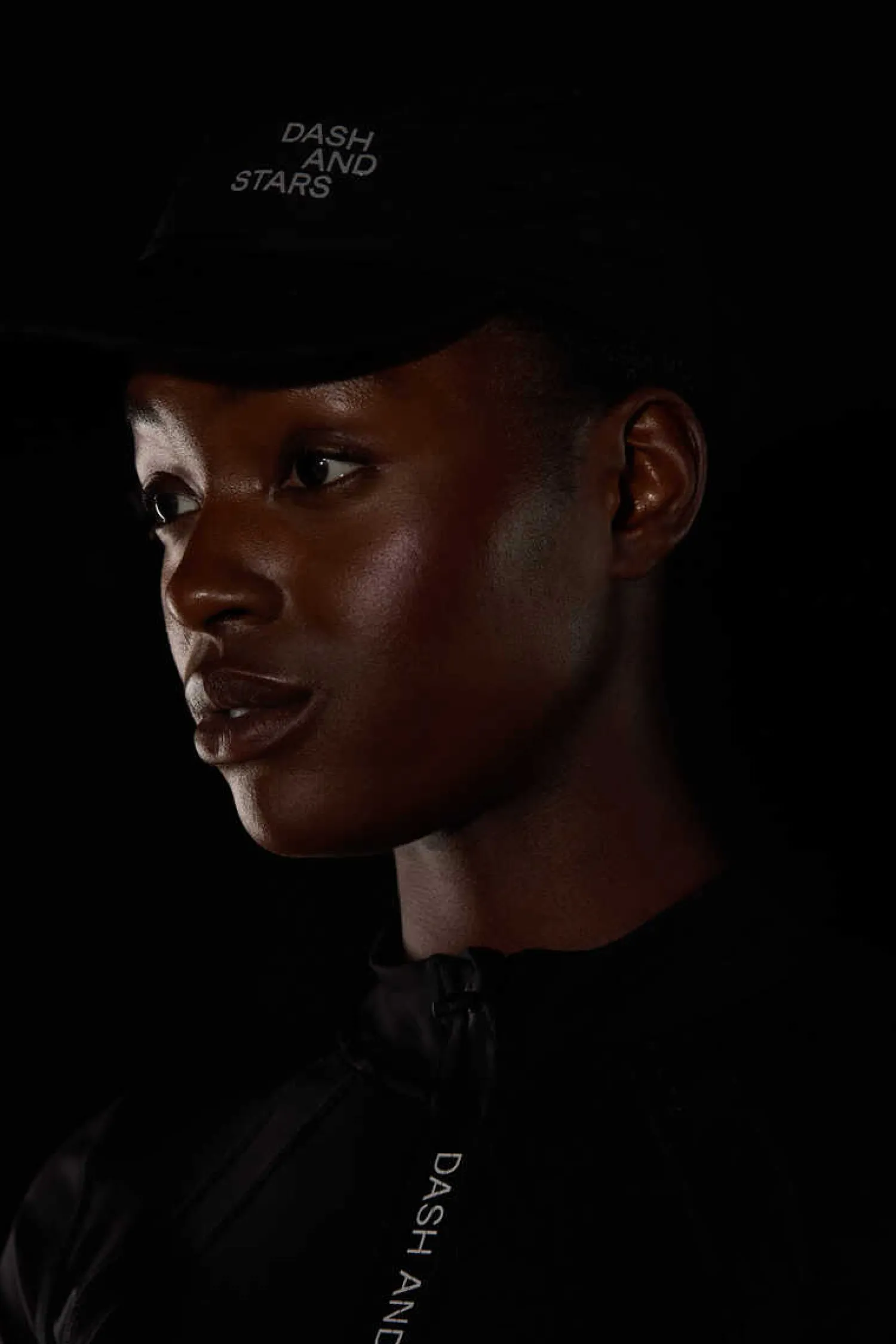 Dash and Stars Outdoor-Gorro Tecnico Logo Refletor