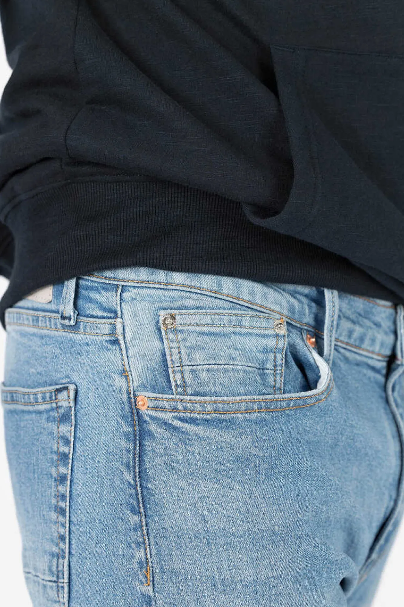 Tiffosi Jeans Dylan Tapered Corte Slim Mix Azul Hot