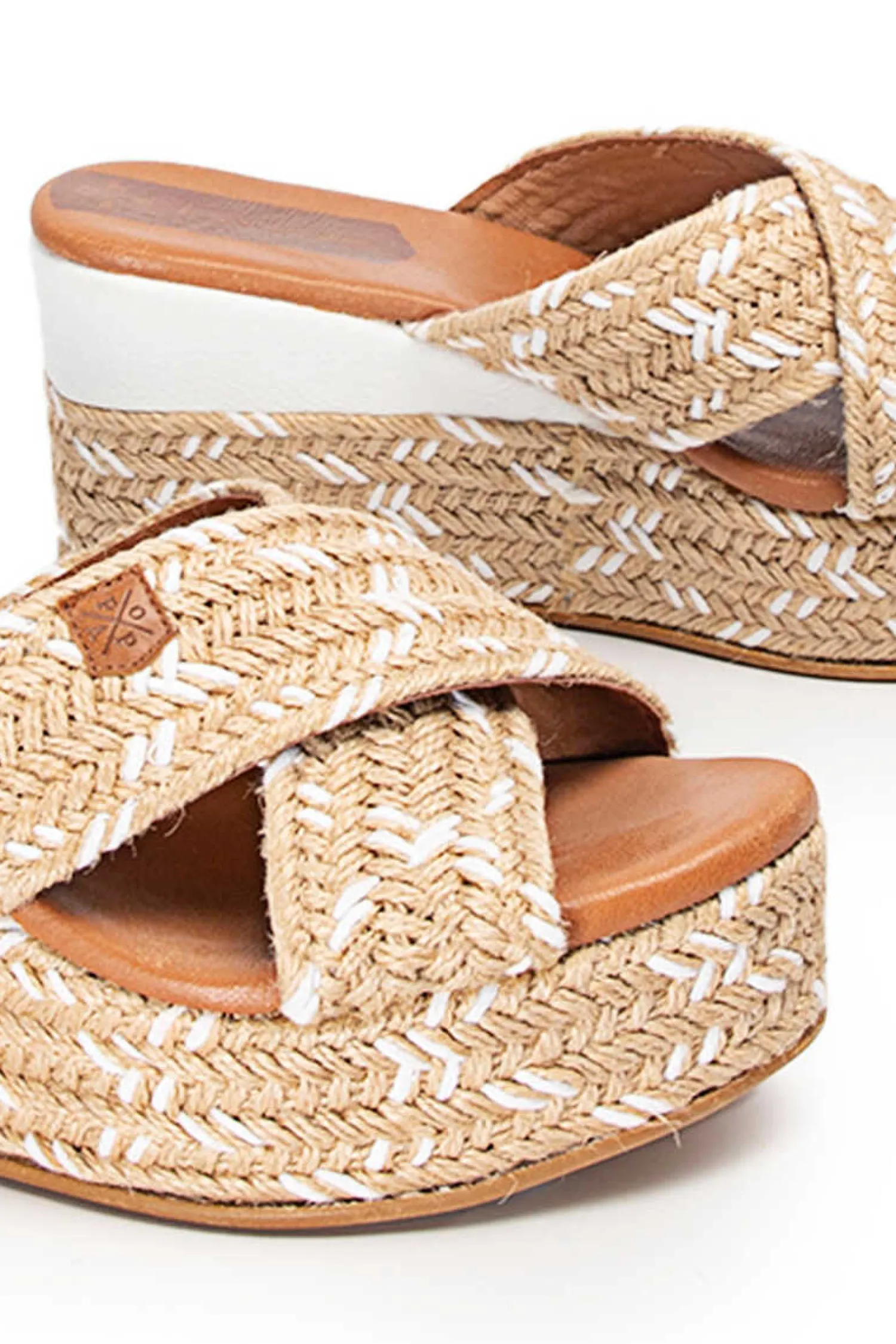 Popa Alpercatas-Lagoa Chiara Juta