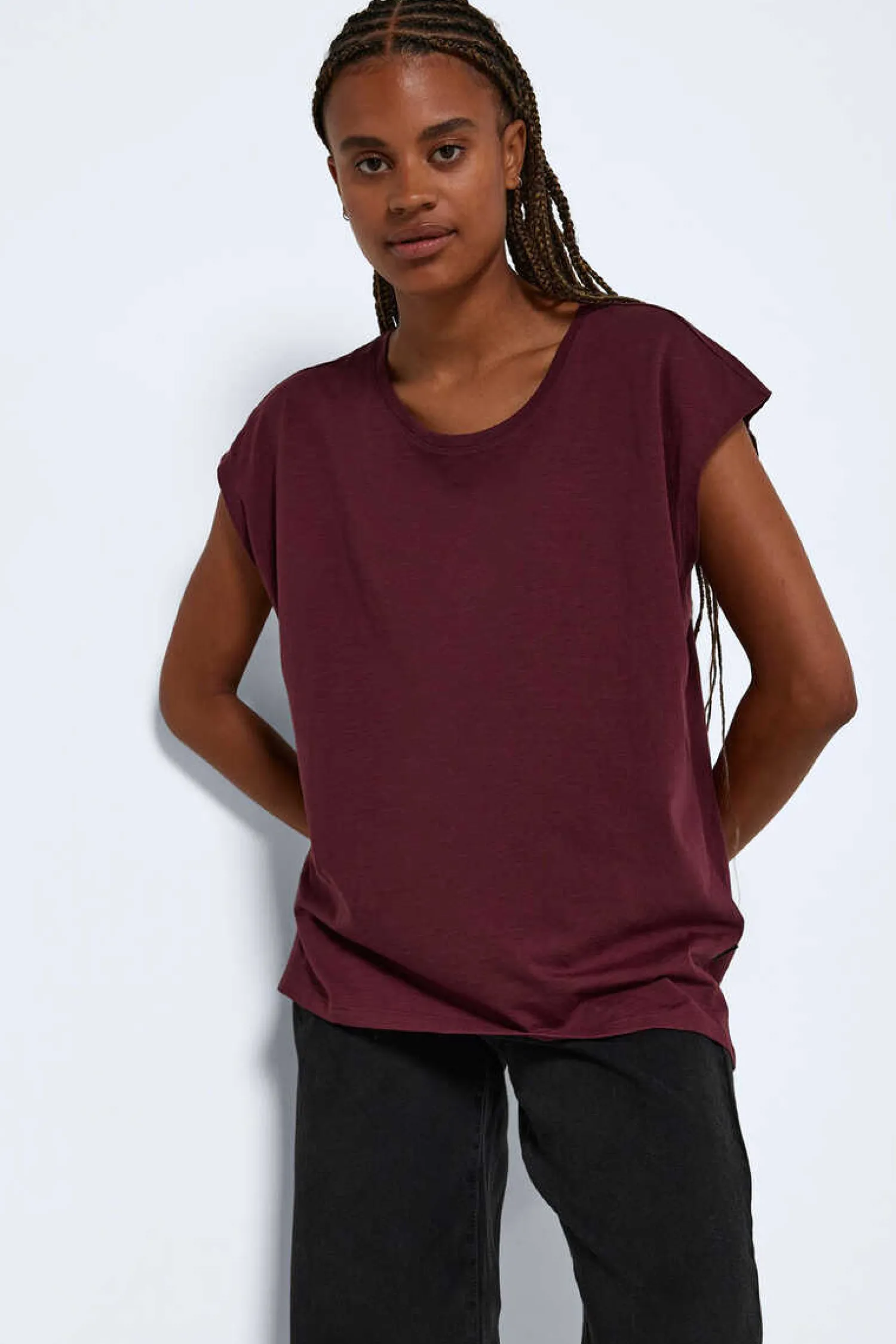 Noisy May T-Shirts-Langes Kurzarm-Shirt