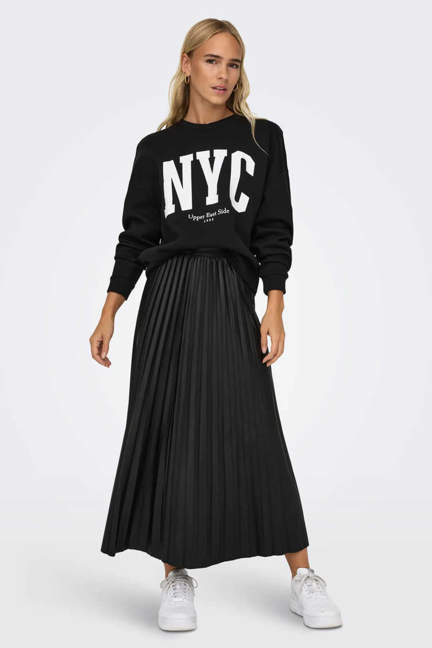 Only Saias-Saia Curta