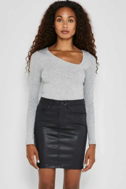 Noisy May Saias-Saia Encerada