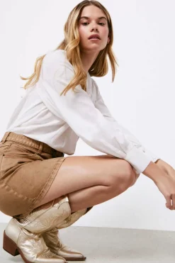 High Spirits Saias-Saia Hunter