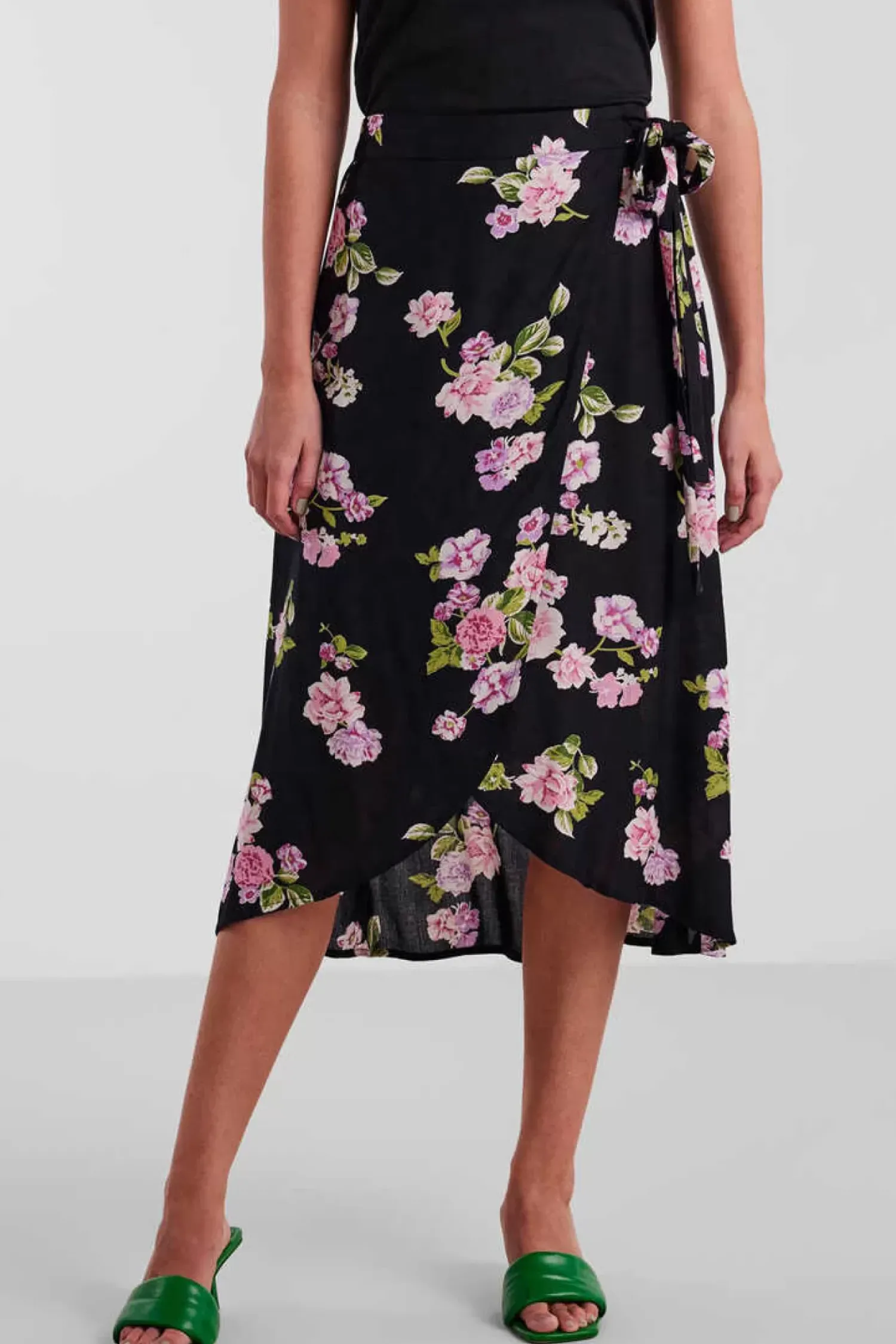 Pieces Saias-Saia Midi Cruzada.