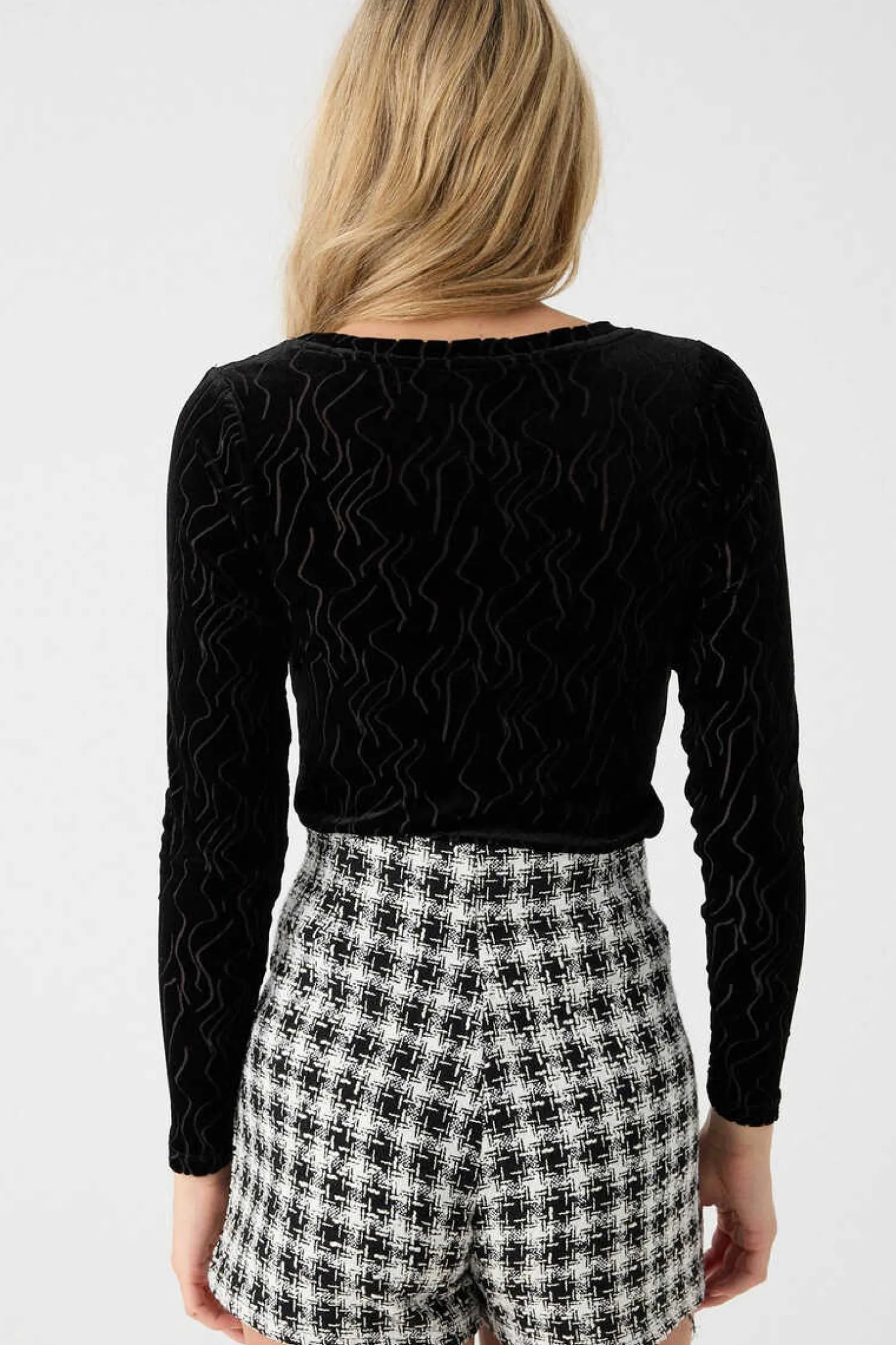 Inside Saias-Saia-Calca Com Botoes