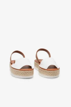 Popa Alpercatas-Saona Snake