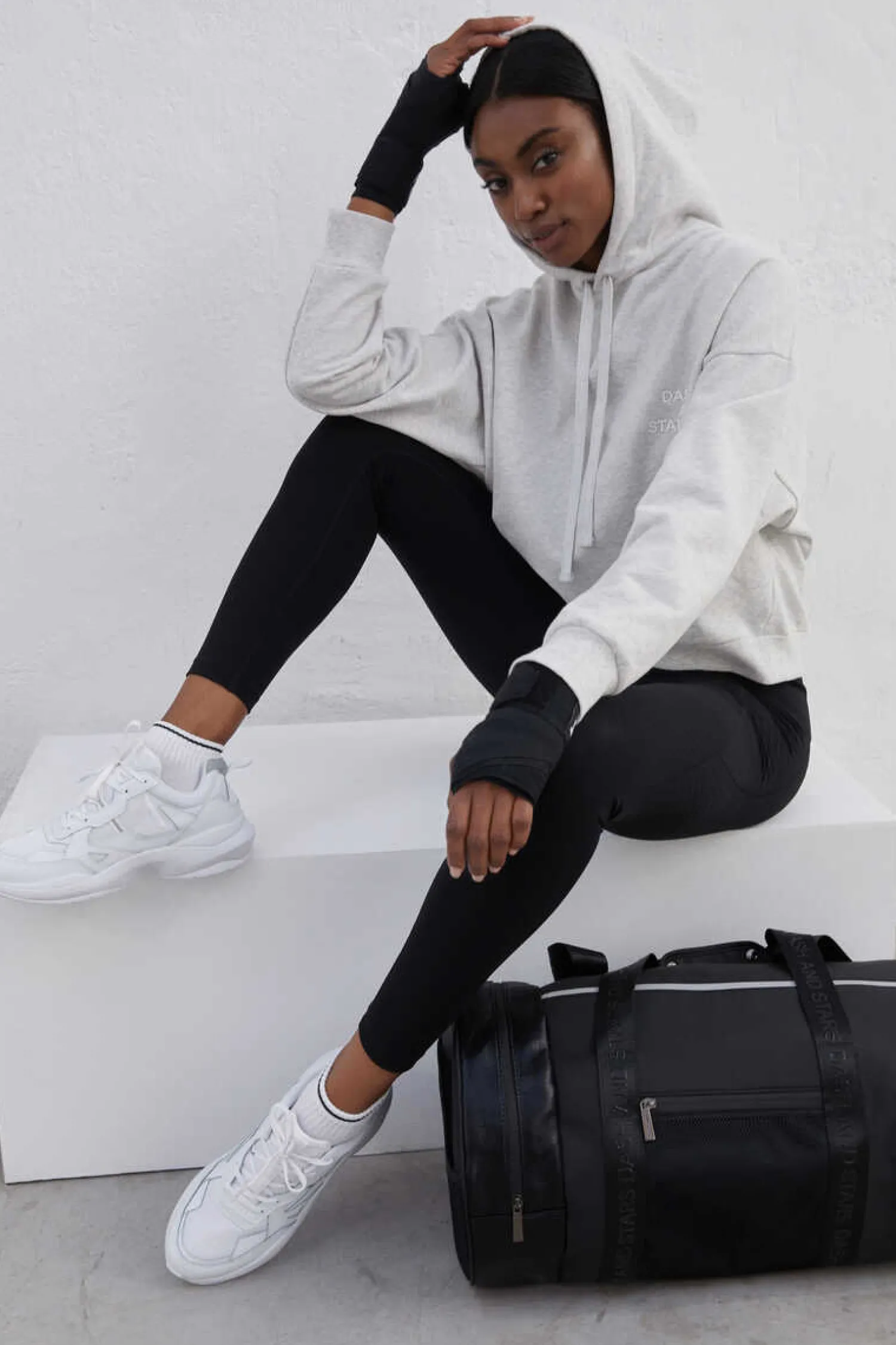 Dash and Stars Outdoor-Sudadera 100% Algodao Gris