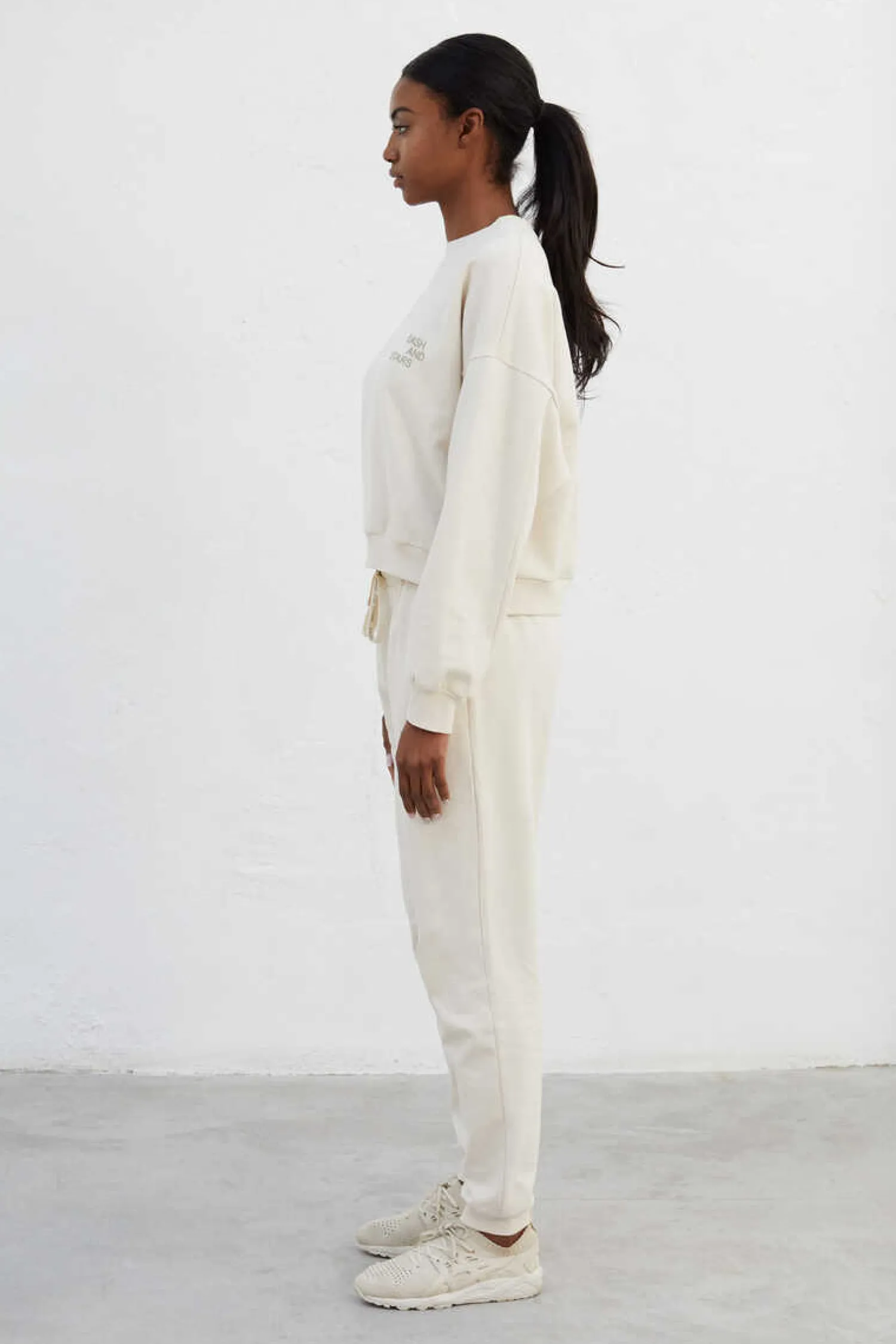 Dash and Stars Outdoor-Sweatshirt 100% Algodao Branco