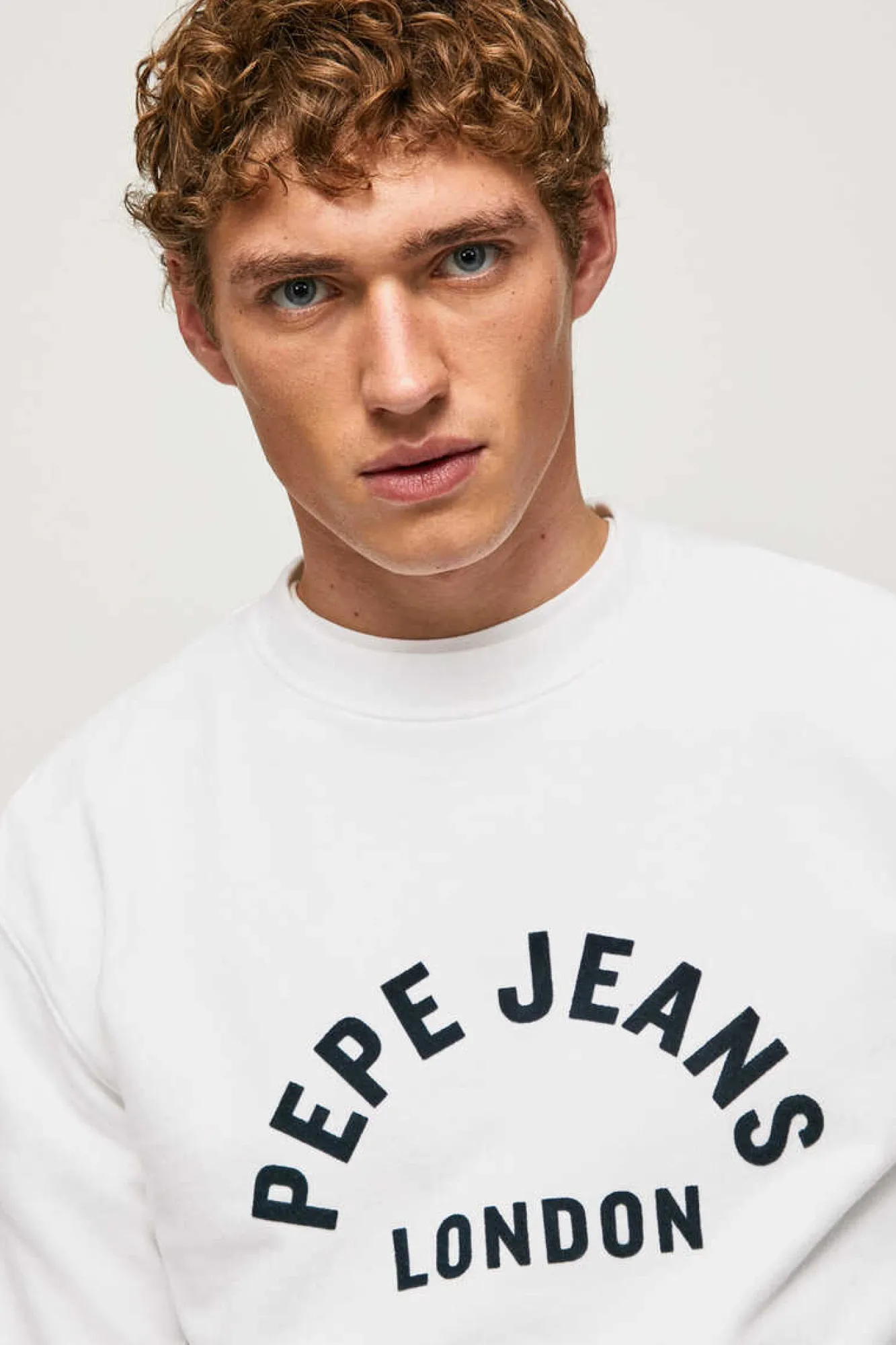 Pepe Jeans Sweatshirt De Pescoco Redondo Com Logotipo Circular Branco Outlet