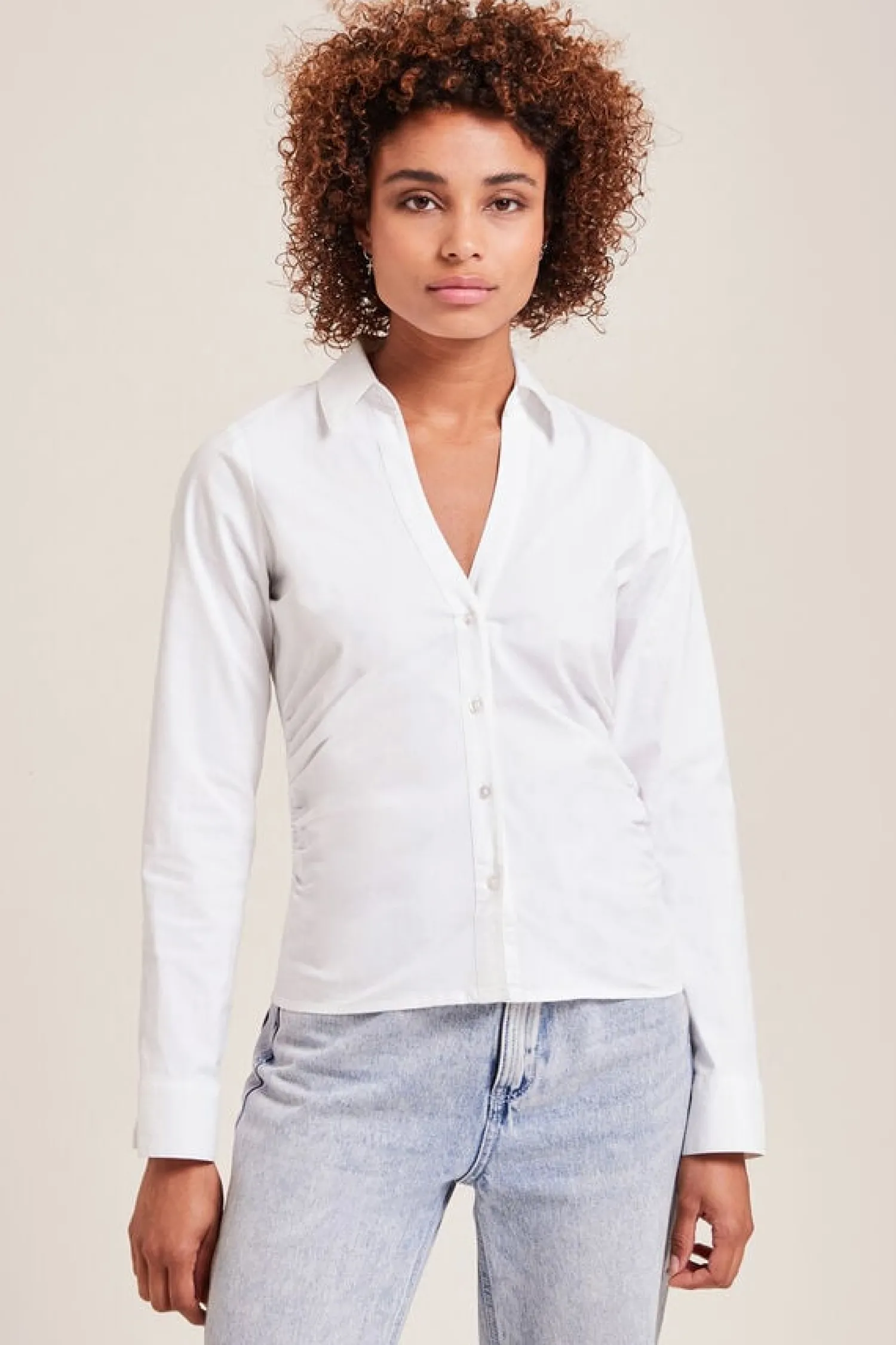 Pimkie Camisas E Blusas-Tailliertes Hemd Mit V-Ausschnitt