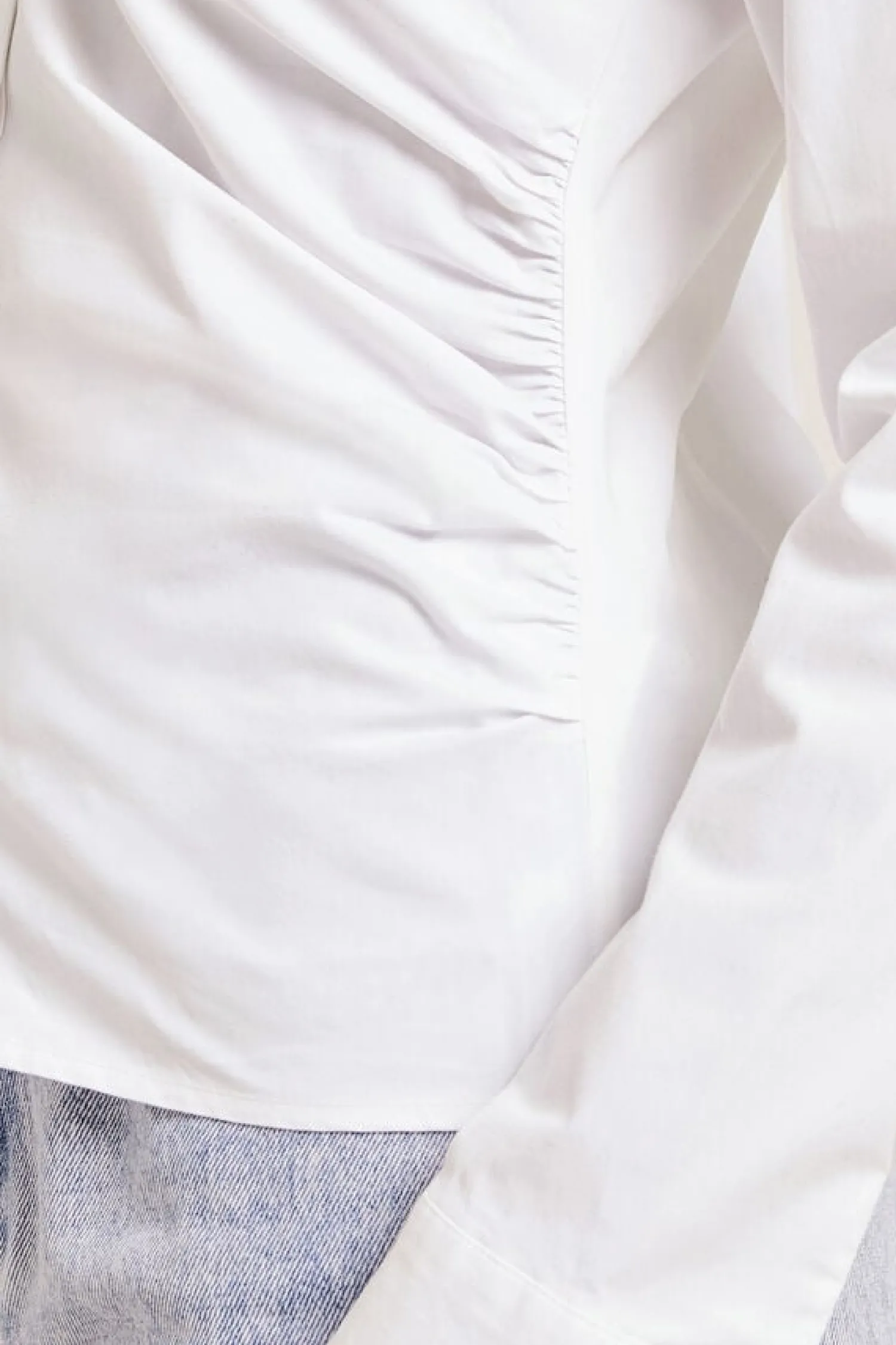 Pimkie Camisas E Blusas-Tailliertes Hemd Mit V-Ausschnitt