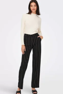 JDY T-Shirts-Topo Do Colarinho De Manga Comprida Perkins