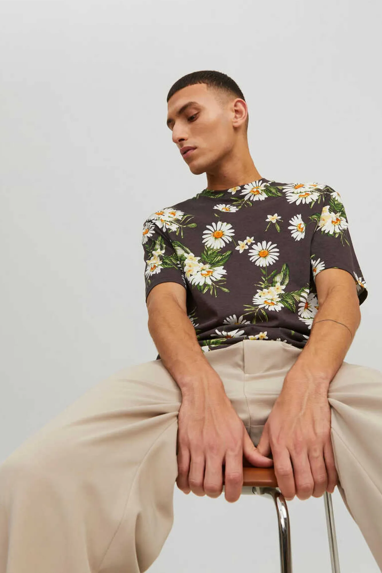 Jack & Jones T-Shirt Com Estampas Florais Castanho Online