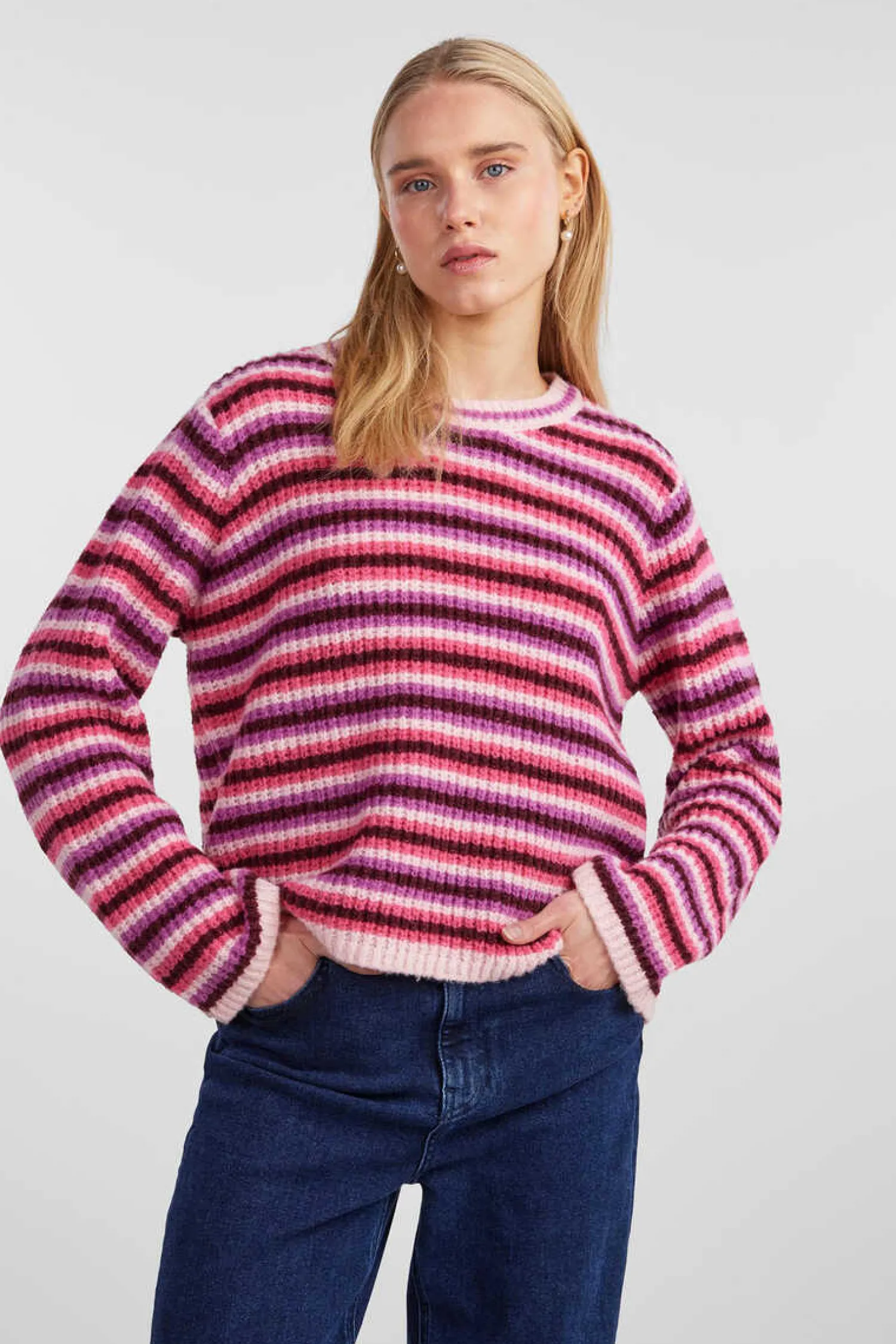 Pieces Sueteres E Cardigans-T-Shirt De Malha De Gola Fechada