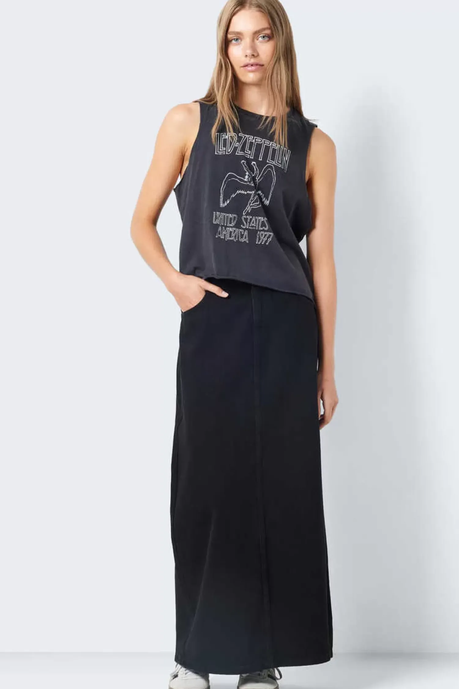 Noisy May Licencas-T-Shirt Manga Cava Print