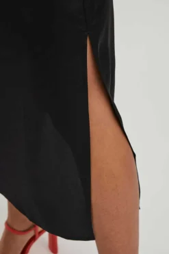 Vila Vestidos E Macacoes-Vestido Comprido De Alcas Acetinado