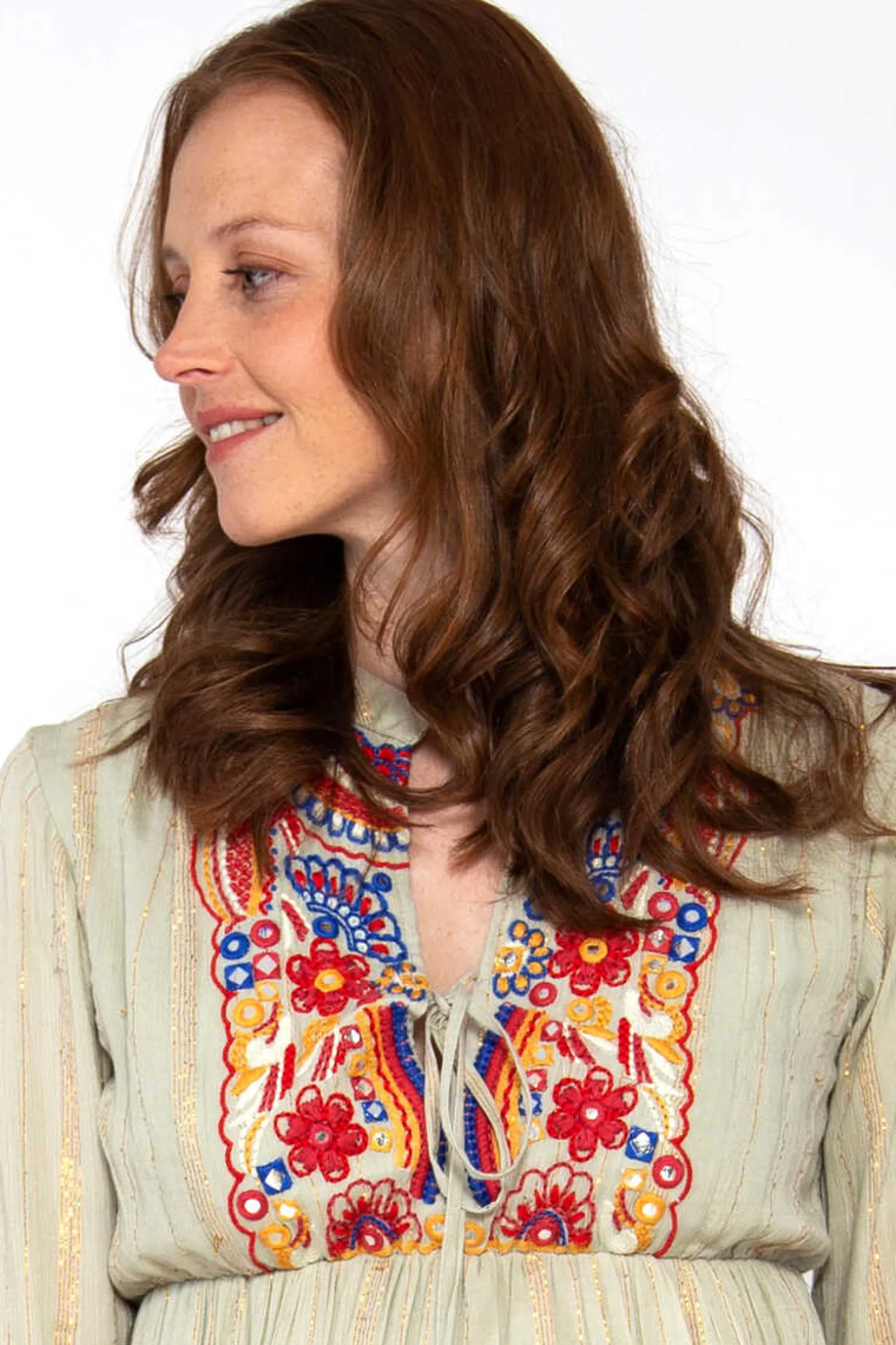 Brave Soul Vestidos E Macacoes-Vestido De Manga Comprida Com Bordados E Espelhos