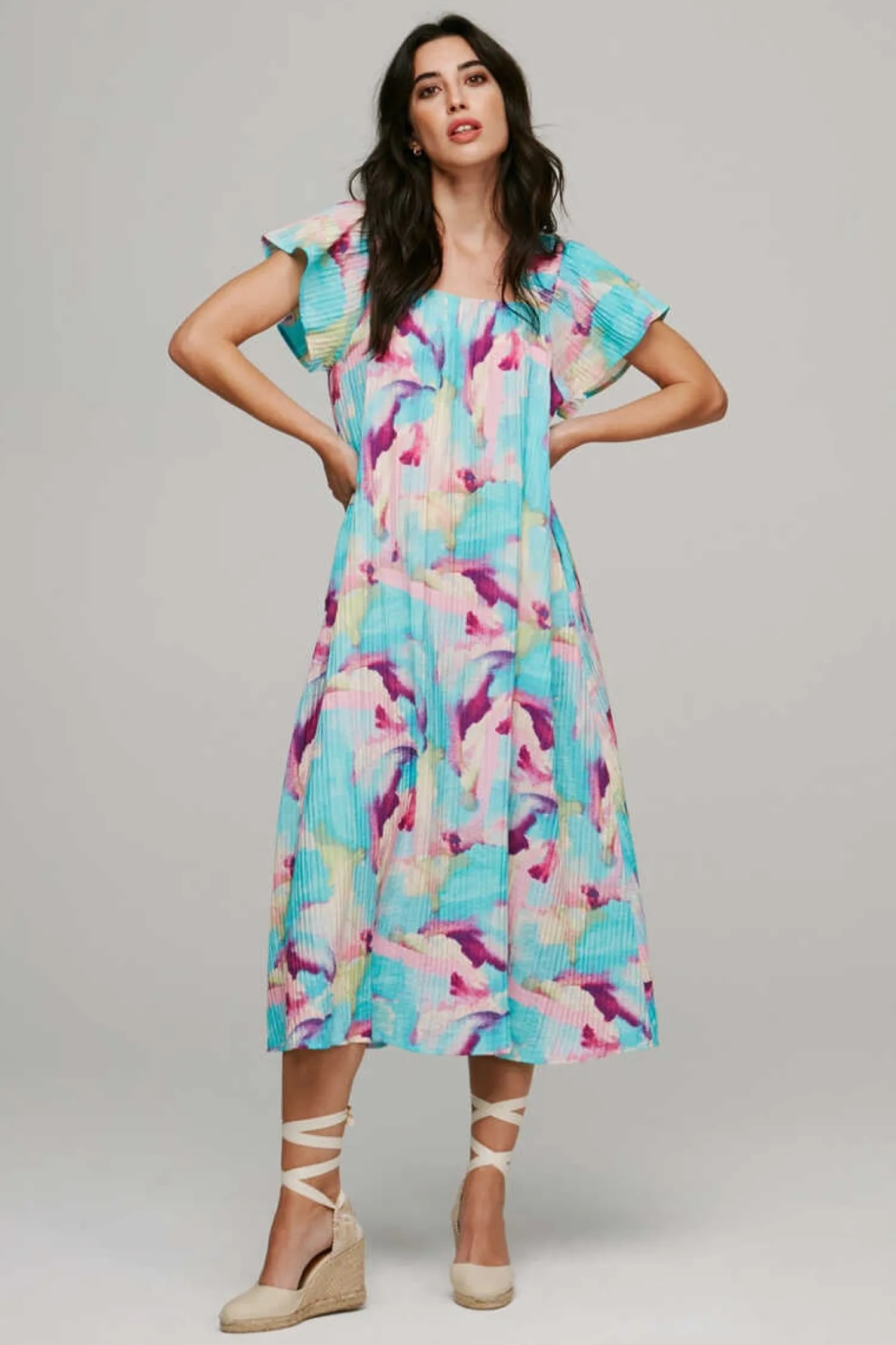 Vila Vestidos E Macacoes-Vestido De Manga Curta Efeito Plissado