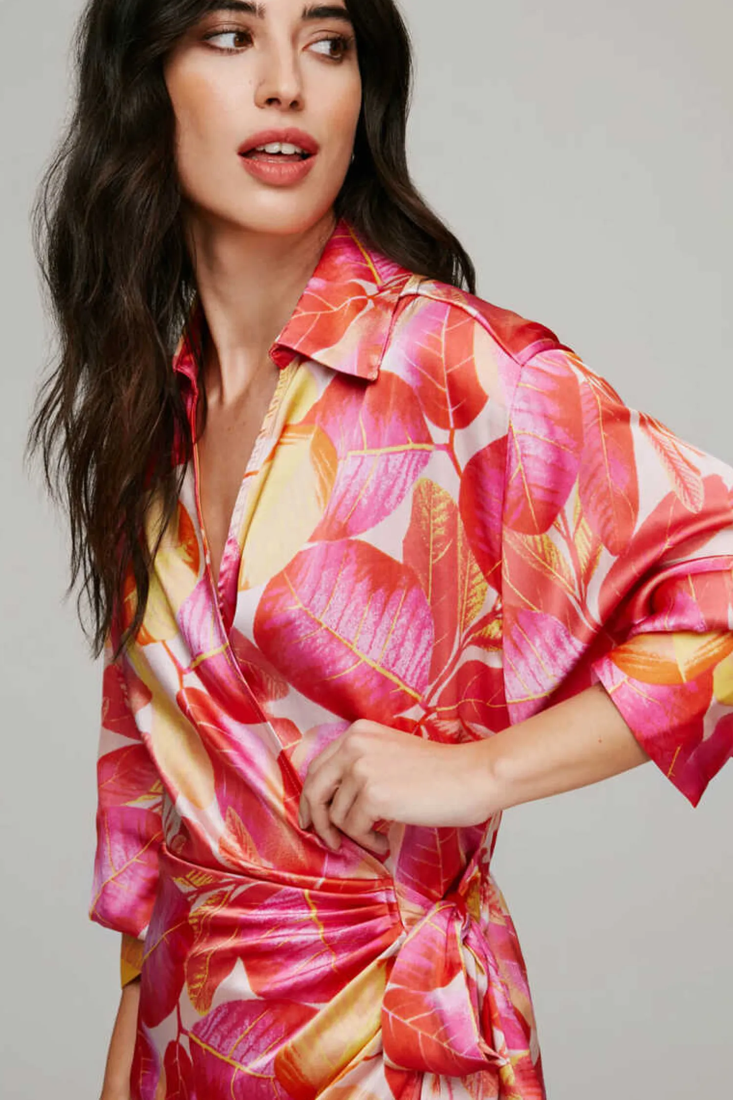 Vila Vestidos E Macacoes-Vestido Fluido Lacada