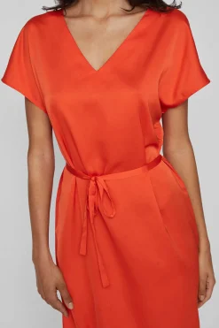 Vila Vestidos E Macacoes-Vestido Midi Acetinado De Manga Curta